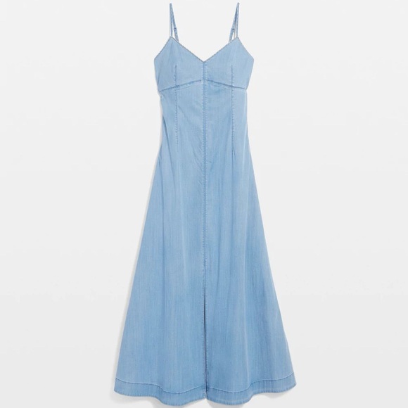 NEW $180 WHBM Chain Detail Denim Maxi Dress - Picture 2 of 8